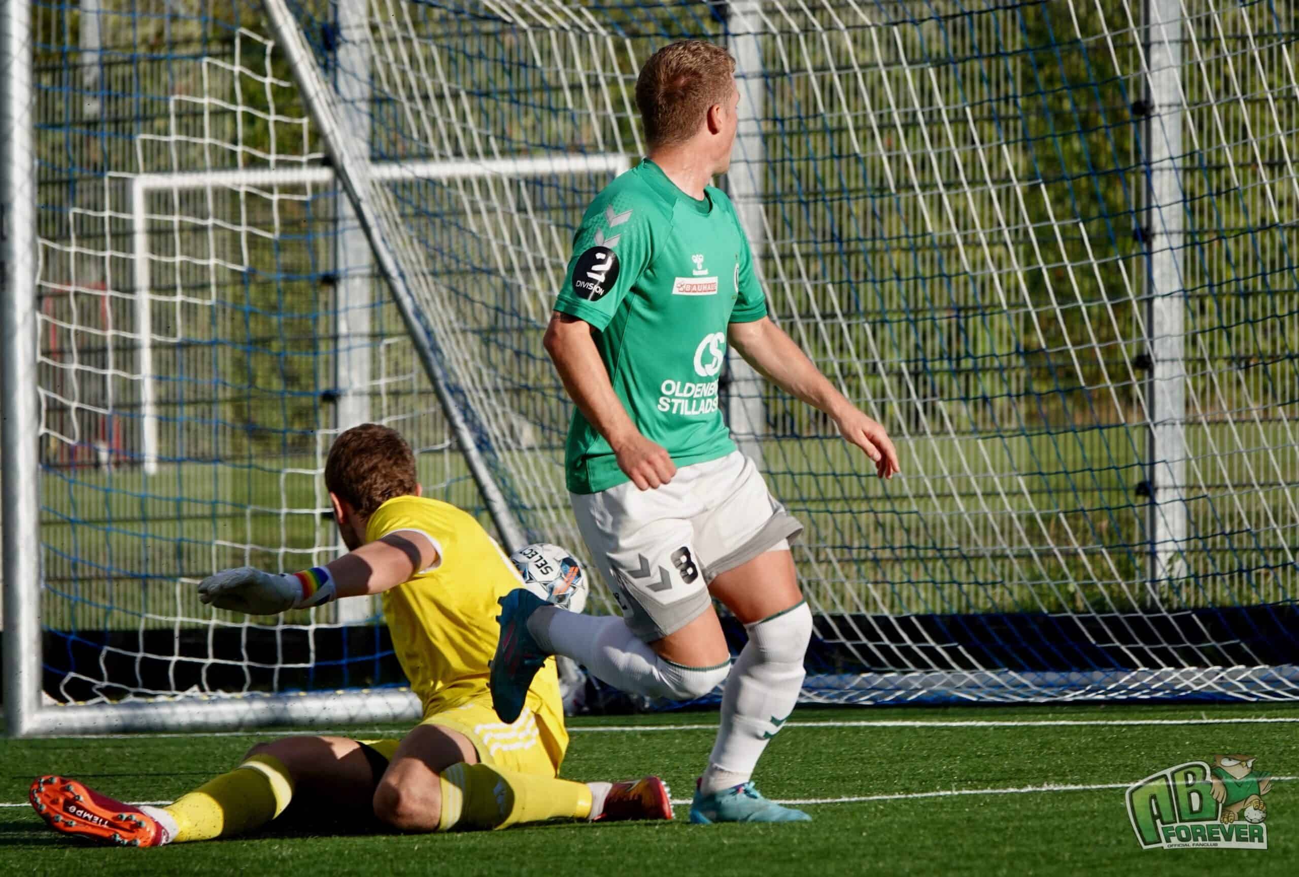 AB møde HIK søndag kl. 13