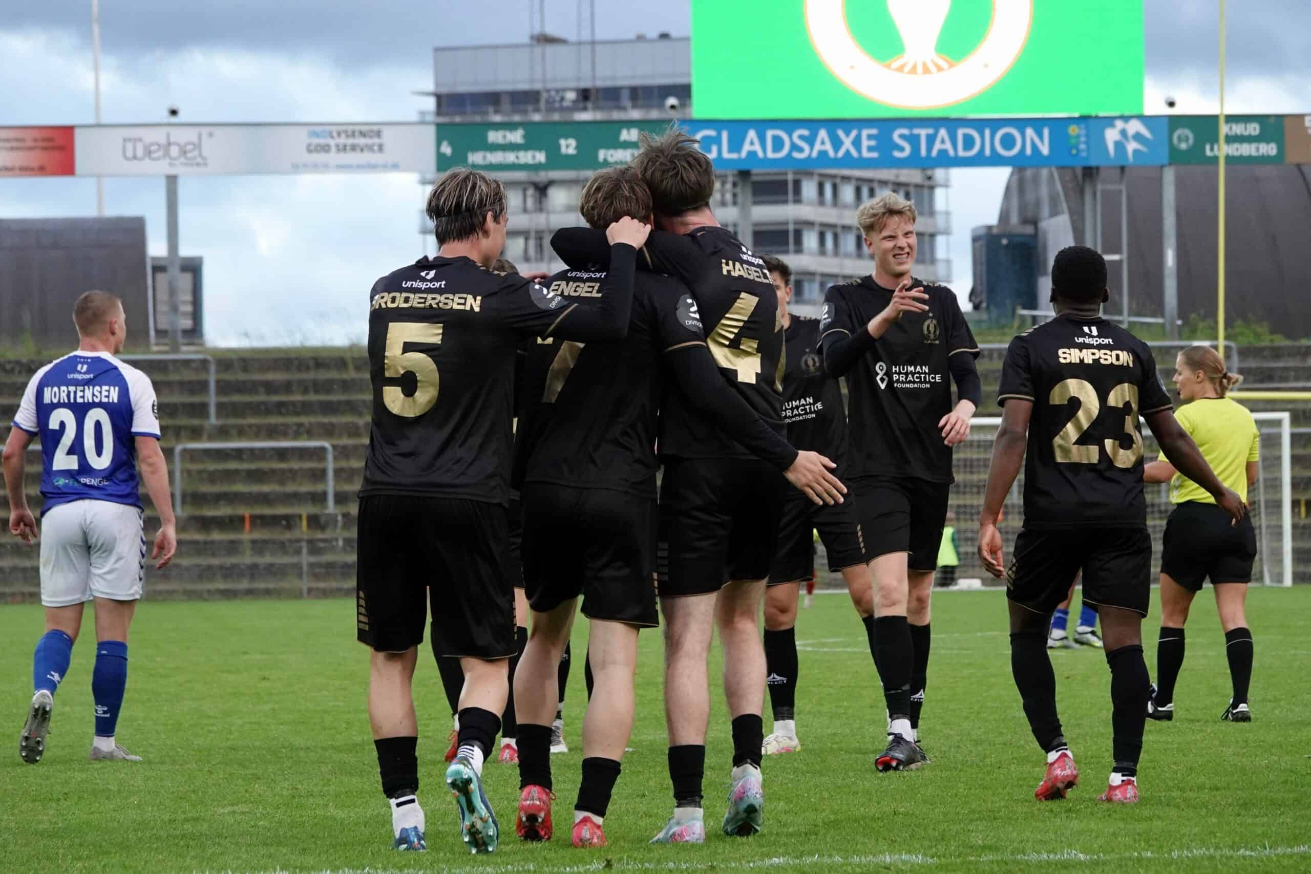Mod Middelfart i sidste hjemmebanekamp!