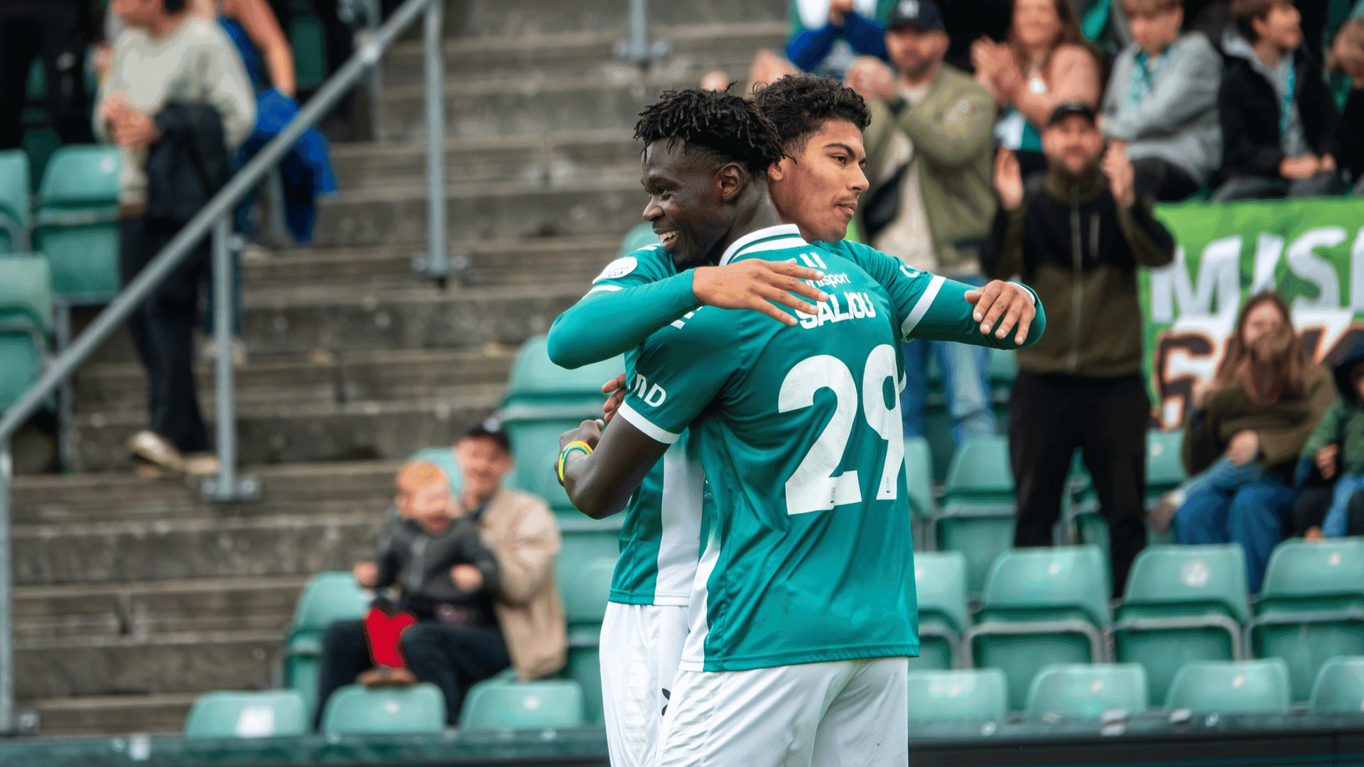 AB er tilbage på sporet med sejr på 3-0 over Esbjerg fB